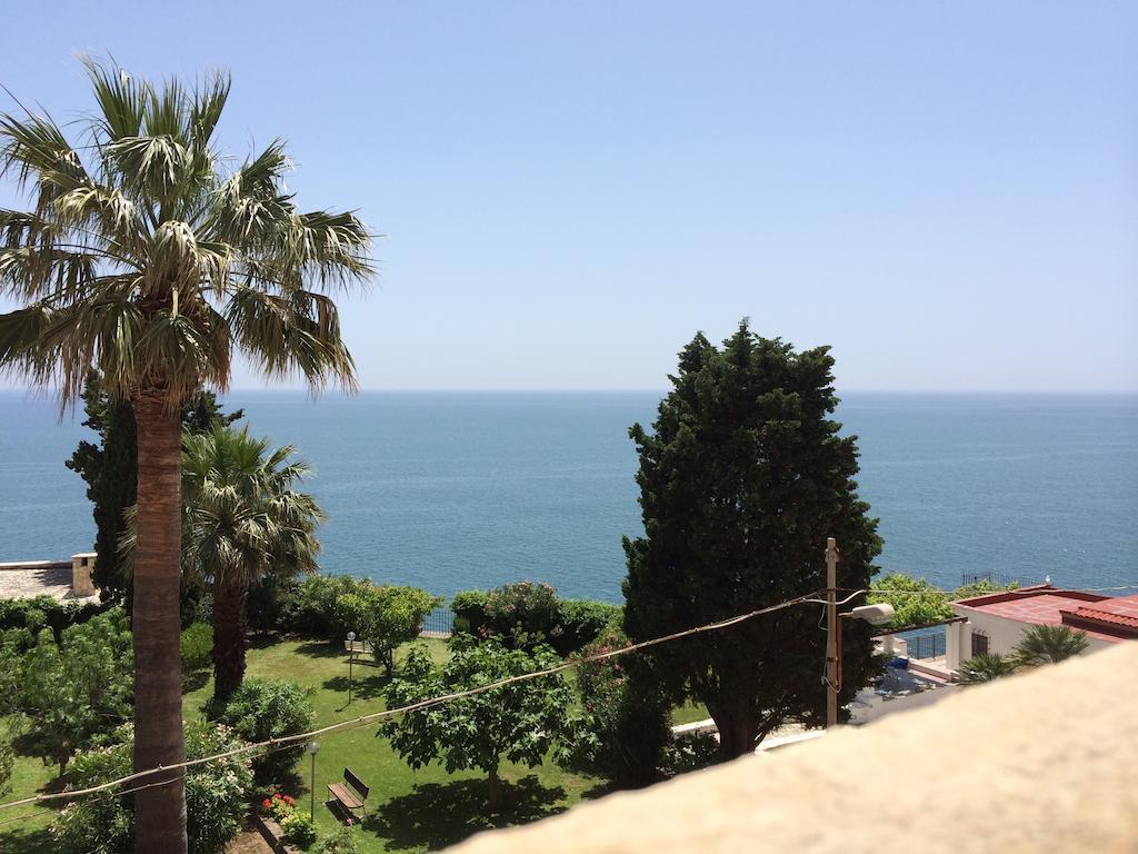 Guarinelli 88 Bed & Breakfast Gaeta Bilik gambar